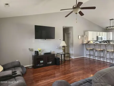 253 Sweet Gum Lane Richlands NC 28574