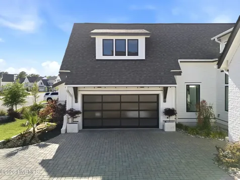 8265 Winding Creek Circle Wilmington NC 28411