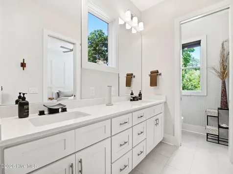 8265 Winding Creek Circle Wilmington NC 28411