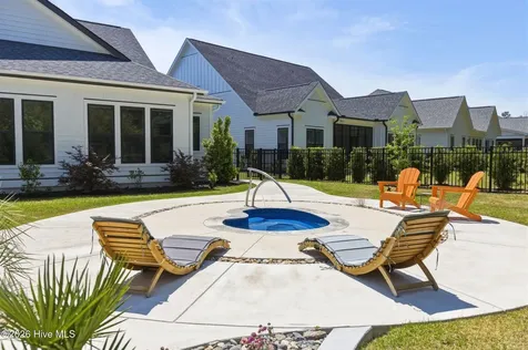 8265 Winding Creek Circle Wilmington NC 28411