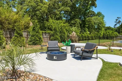 8265 Winding Creek Circle Wilmington NC 28411