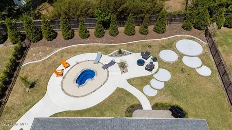 8265 Winding Creek Circle Wilmington NC 28411