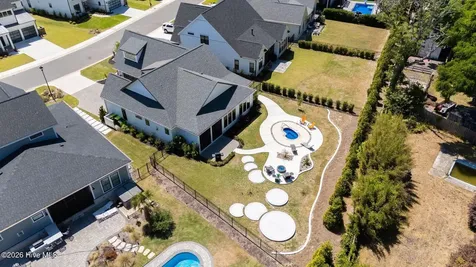 8265 Winding Creek Circle Wilmington NC 28411
