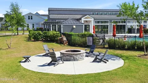 8265 Winding Creek Circle Wilmington NC 28411