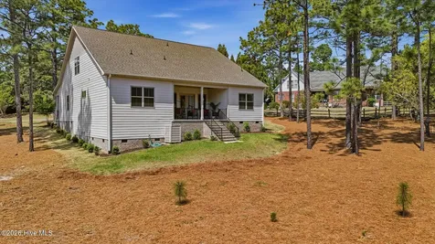 103 Rector Drive West End NC 27376