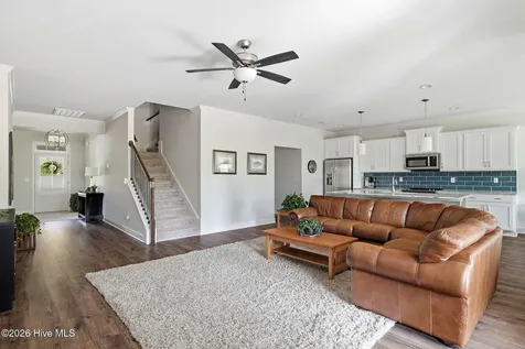 103 Rector Drive West End NC 27376
