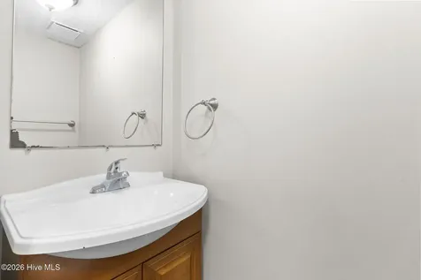 422 Kirkcaldy Court Fayetteville NC 28314