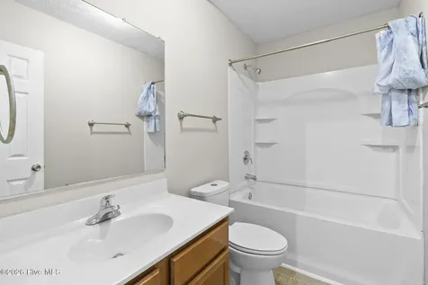 422 Kirkcaldy Court Fayetteville NC 28314