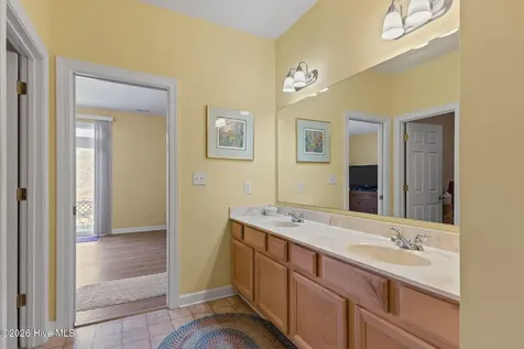 213 Reserve Green Drive Morehead City NC 28557