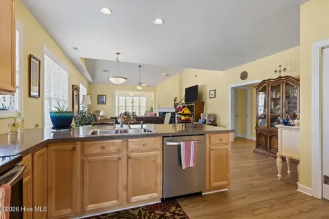 213 Reserve Green Drive Morehead City NC 28557