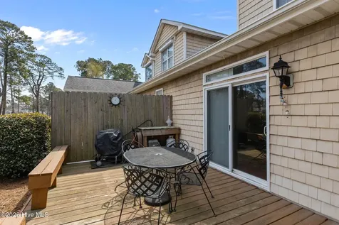 213 Reserve Green Drive Morehead City NC 28557