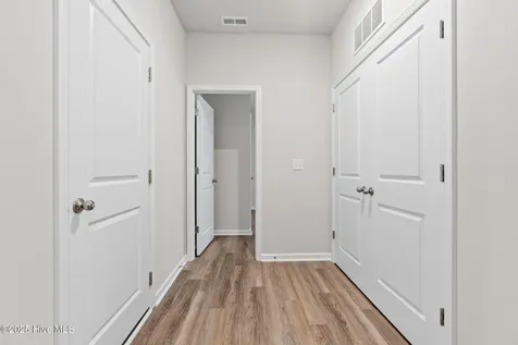 176 Scuppernong Lane Jacksonville NC 28546