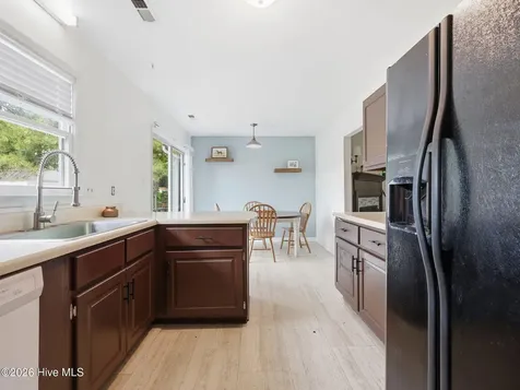 103 Granite Court Jacksonville NC 28540