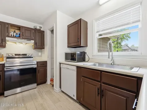103 Granite Court Jacksonville NC 28540