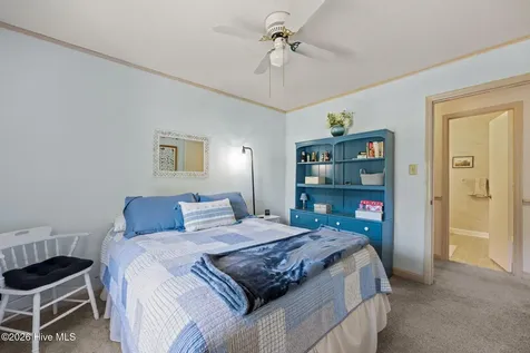1311 Pelican Drive New Bern NC 28560