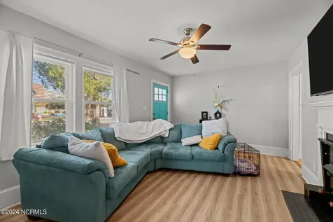 607 Watson Avenue New Bern NC 28560