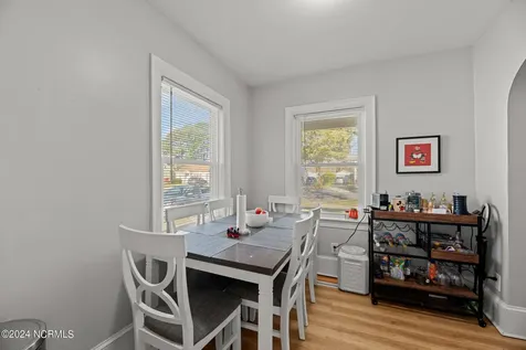 607 Watson Avenue New Bern NC 28560