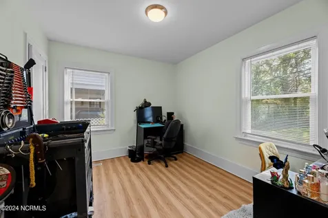 607 Watson Avenue New Bern NC 28560