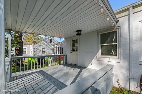 607 Watson Avenue New Bern NC 28560