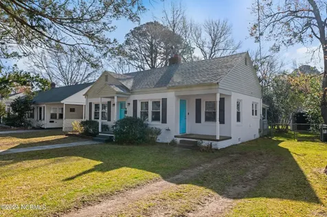 607 Watson Avenue New Bern NC 28560