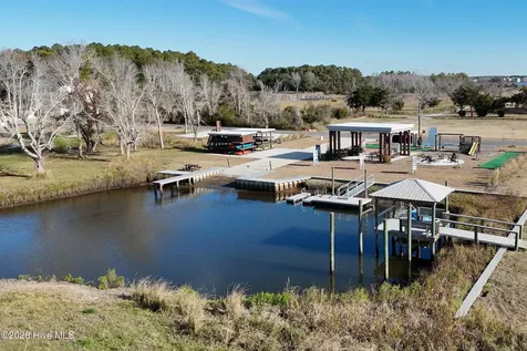 208 River Oats Court Holly Ridge NC 28445