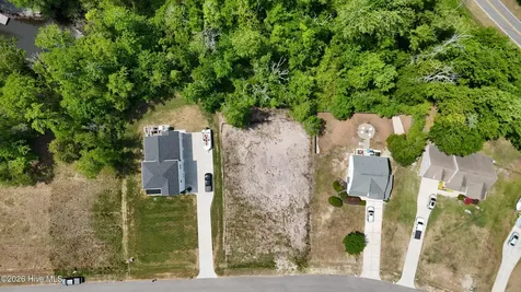 208 River Oats Court Holly Ridge NC 28445
