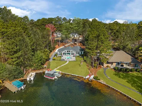 111 Vanore Road West End NC 27376