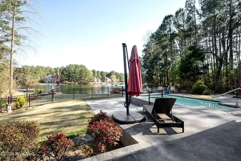 111 Vanore Road West End NC 27376