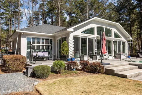 111 Vanore Road West End NC 27376
