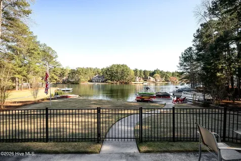 111 Vanore Road West End NC 27376