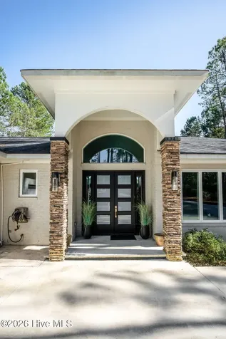 111 Vanore Road West End NC 27376