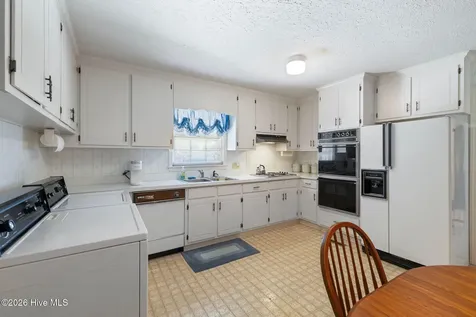501 Pine Needles Court Goldsboro NC 27534