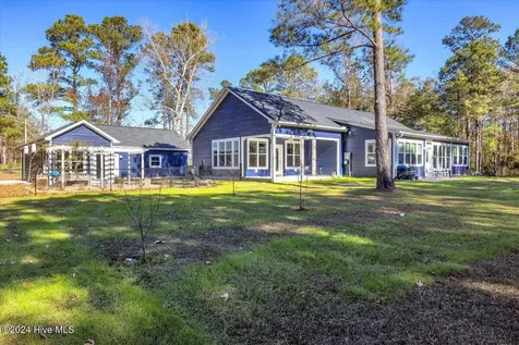 159 Big Macedonia Road NW Supply NC 28462