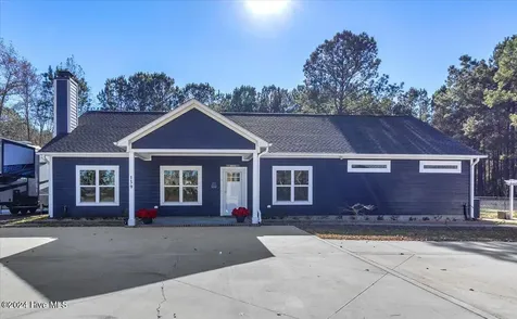 159 Big Macedonia Road NW Supply NC 28462