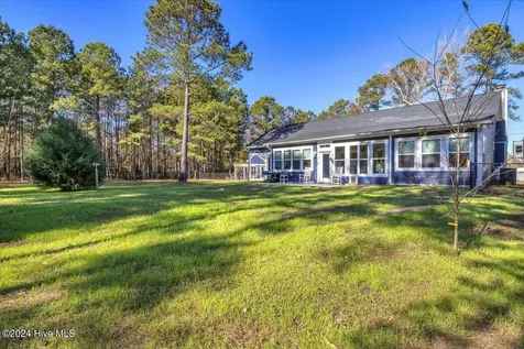 159 Big Macedonia Road NW Supply NC 28462