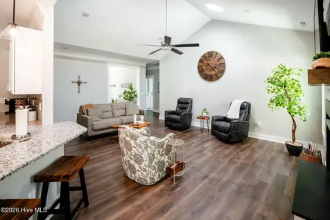 110 Vanore Road West End NC 27376