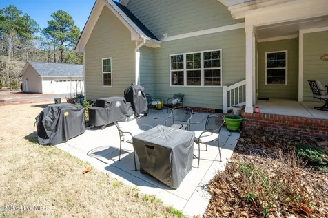 110 Vanore Road West End NC 27376