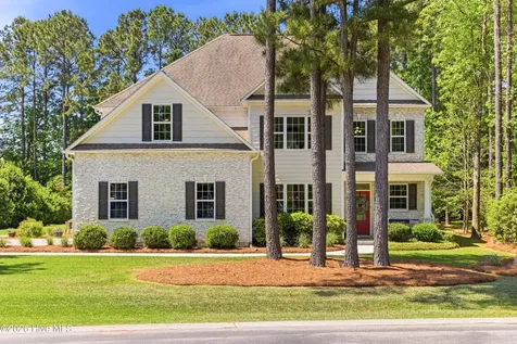 74 Aster Place Hampstead NC 28443