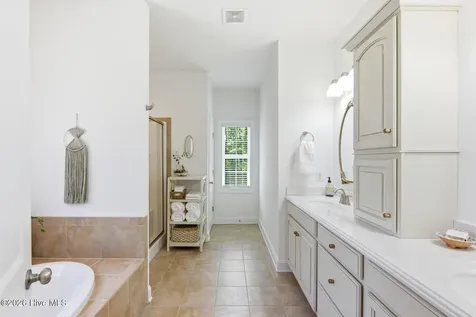 74 Aster Place Hampstead NC 28443