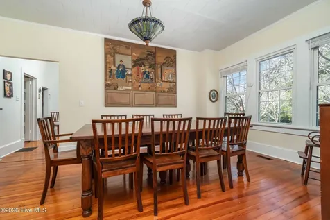 205 High Street Oriental NC 28571