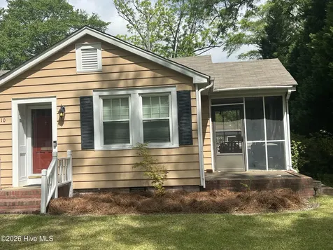 310 S Howard Circle Tarboro NC 27886
