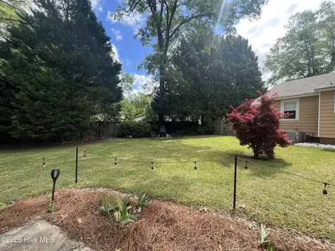 310 S Howard Circle Tarboro NC 27886