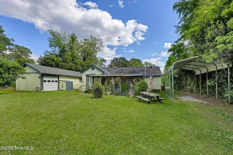 107 Long Leaf Drive Wilmington NC 28401