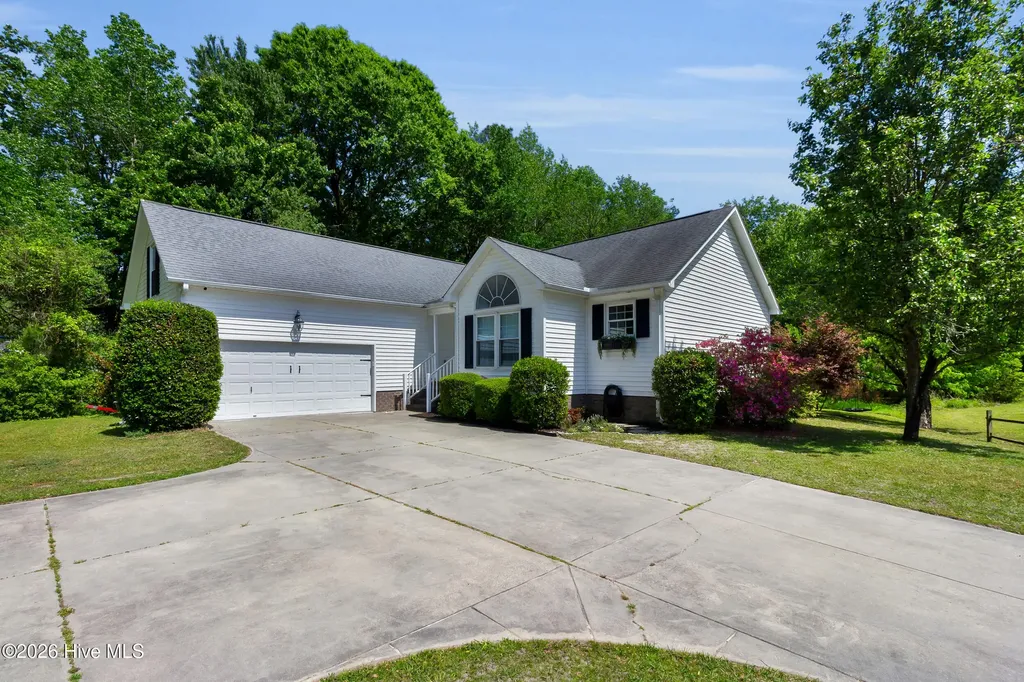107 Sandpiper Court New Bern NC 28562