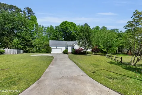 107 Sandpiper Court New Bern NC 28562