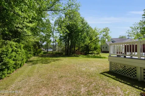107 Sandpiper Court New Bern NC 28562