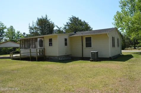 158 Otway Farm Road Beaufort NC 28516