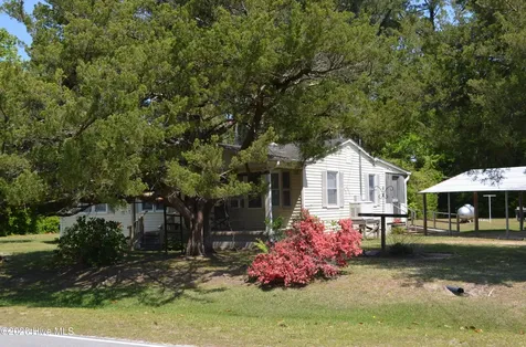 158 Otway Farm Road Beaufort NC 28516
