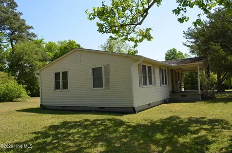 158 Otway Farm Road Beaufort NC 28516