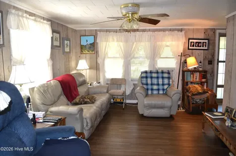158 Otway Farm Road Beaufort NC 28516